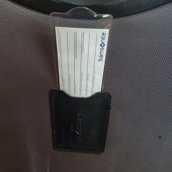 Samsonite Large Softside Spinner - Picture 8 of 9